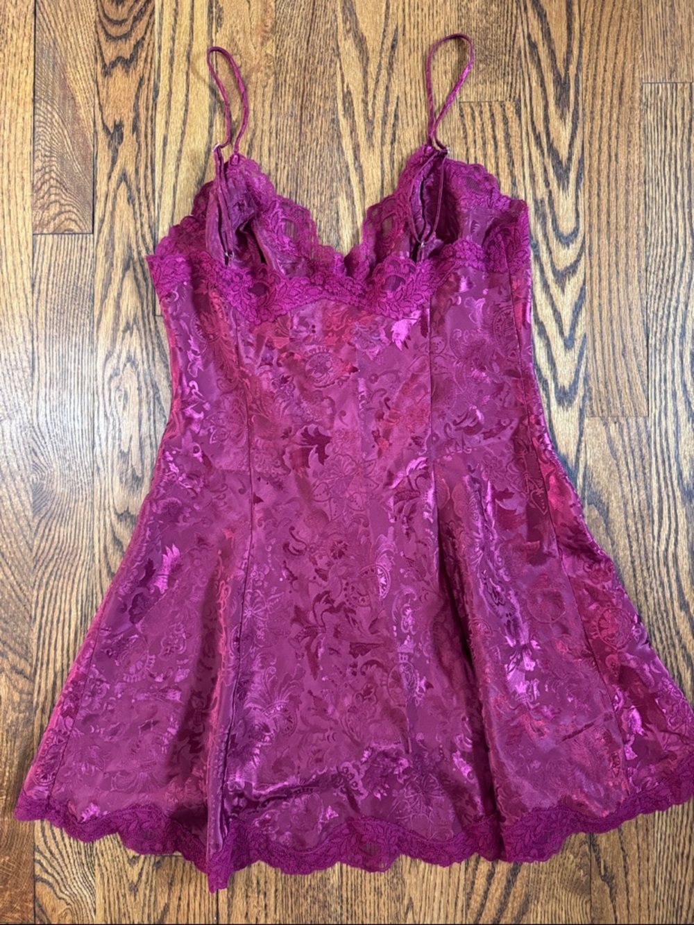 GOLD LABEL VINTAGE Victorias Secret Berry Lace Trim Slip Dress SZ S - Picture 6 of 6